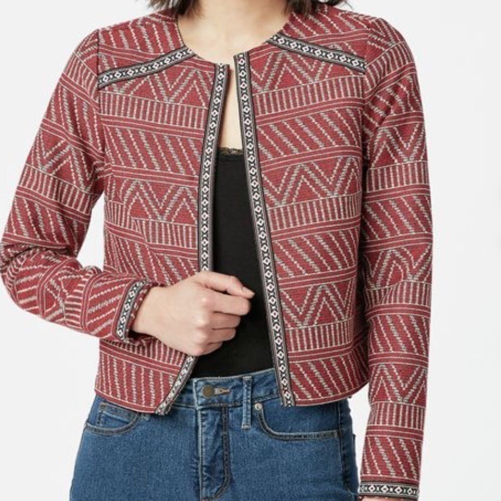 Justfab Statement jacket - Picture 3 of 4